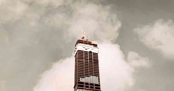 “恩海智能人工机器人”