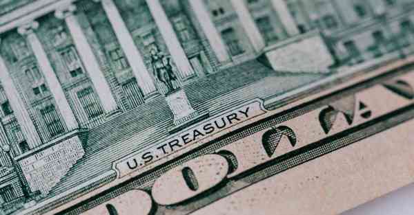 外国智能机器人毁灭地球