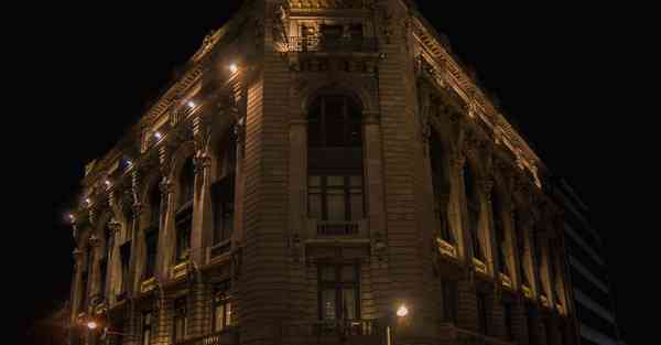 遥控智能机器人旋转战斗