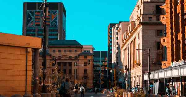 AI绘画端午狮子头（AI绘画头大身子小）