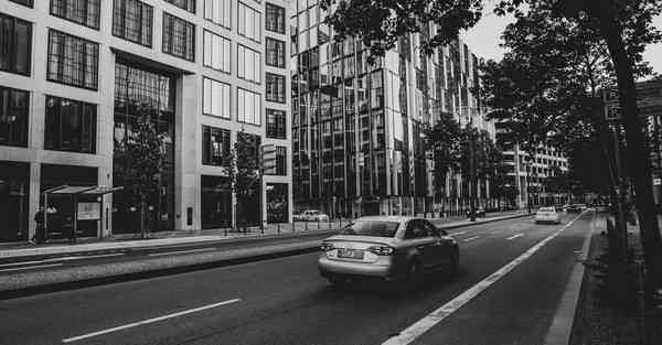 人工智能机器人信息化