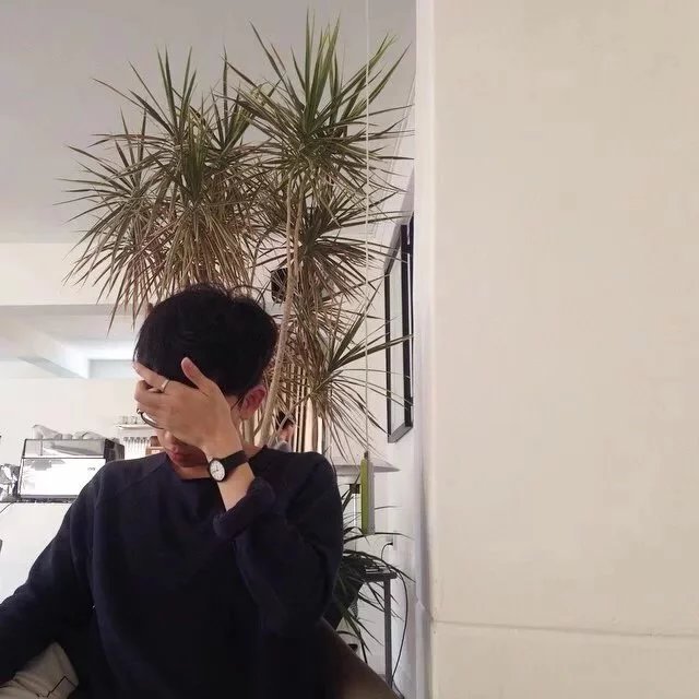 溥钧贝士