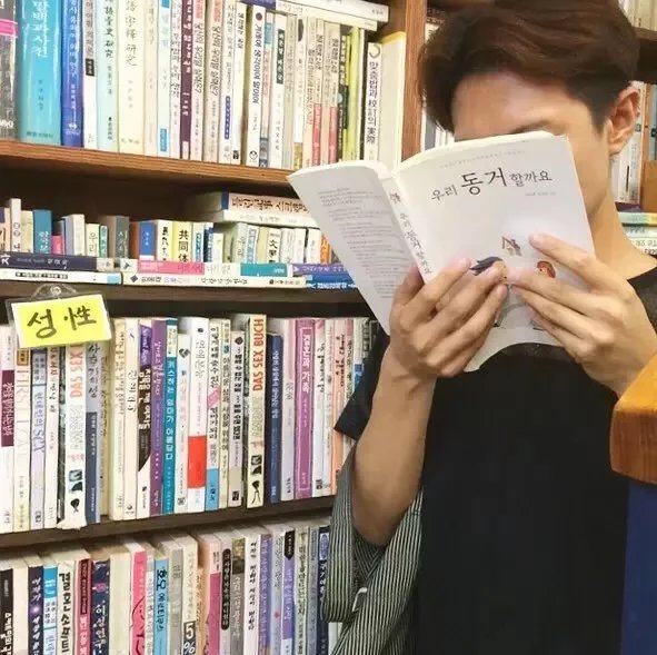 欧霭菲芝