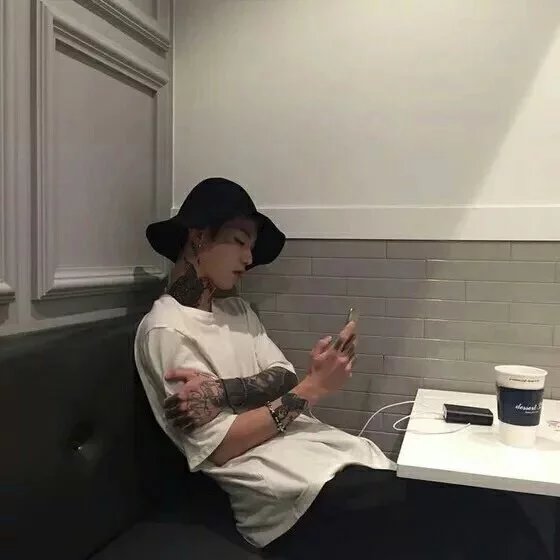 阮娣行苇